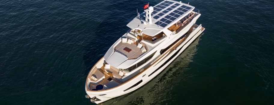 Numarine 27XP: il debutto a Cannes