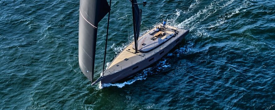 YYachts barca a vela 19 metri